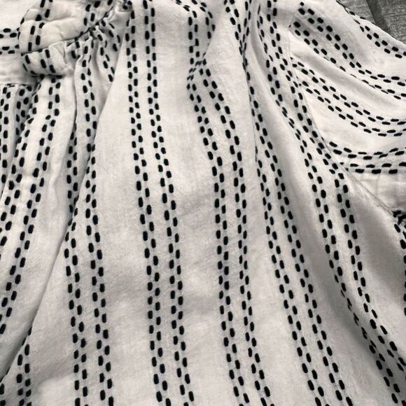 LOFT Textured Stripe Blouse White Black Cotton V-Neck Long Sleeve Size Small - Picture 5 of 9